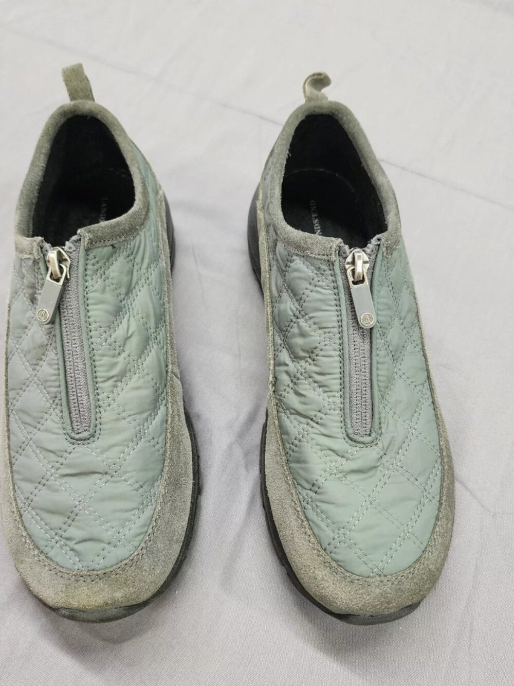 Lands' End Womens 8B Sage Green Quilted Suede Front Zip Slip-On Comfort Shoes